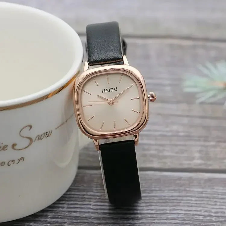 שעון דמוי עור יוקרתי