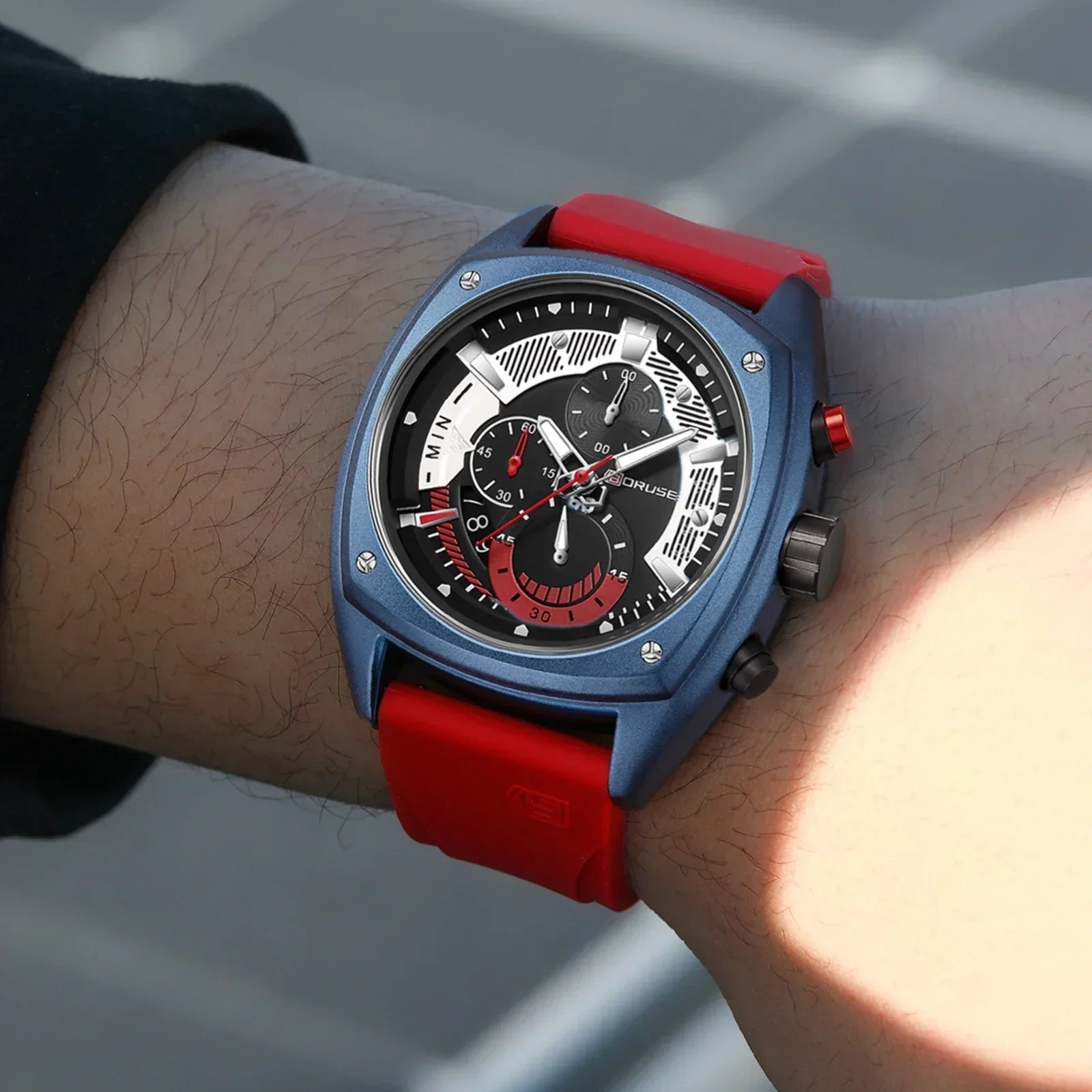 שעון דגם- Julien